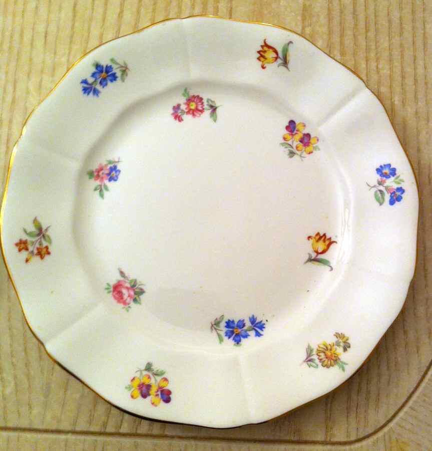 ADD118 Dinner Plate by Adderley-1