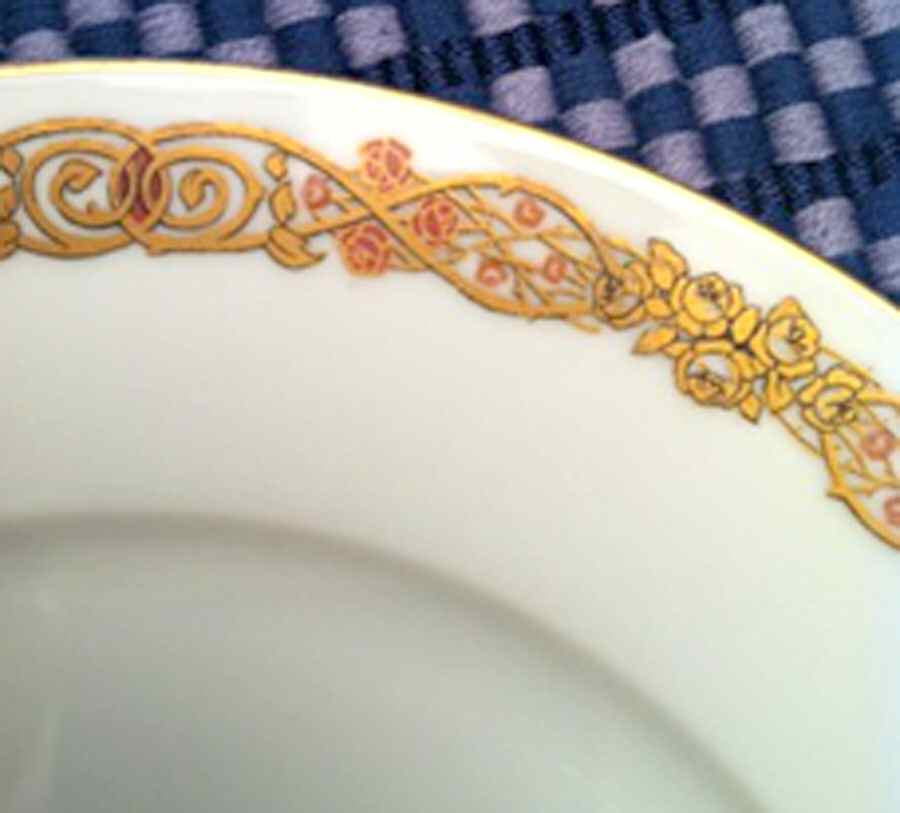 ALT694 Dinner Plate by Altrohlau-1