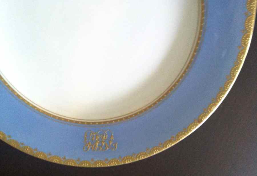 AQP2 Dinner Plate by Apsley Pellatt&Co-1