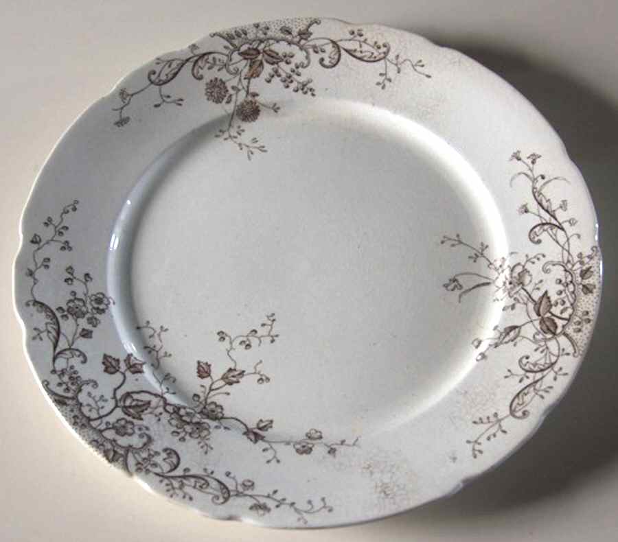 Excelsior Dinner Plate by Henry Alcock-1