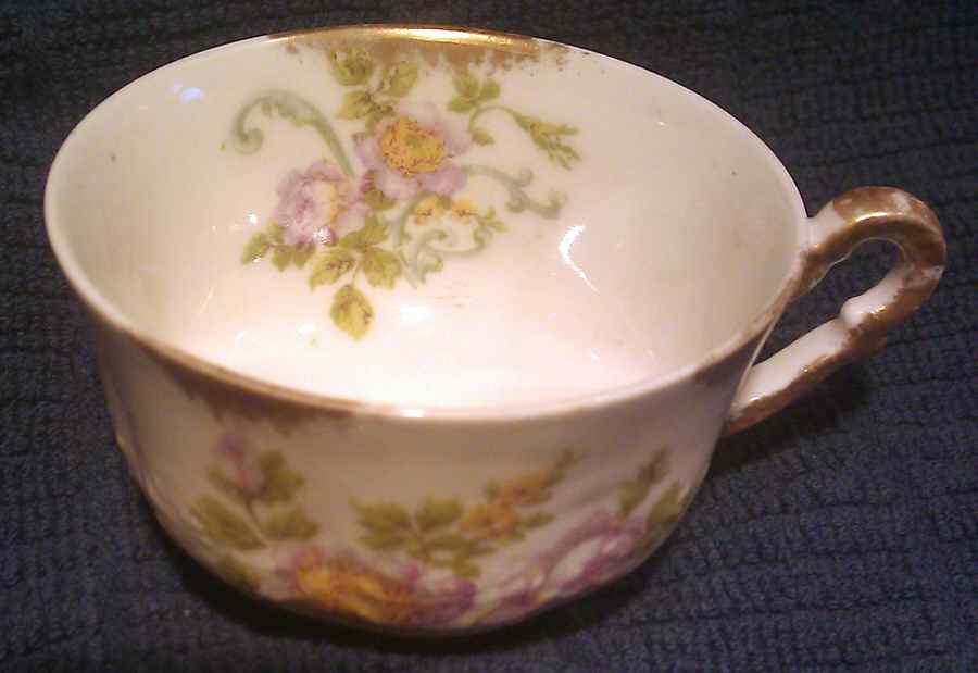 3769 Footed Cup by Charles Ahrenfeldt-1