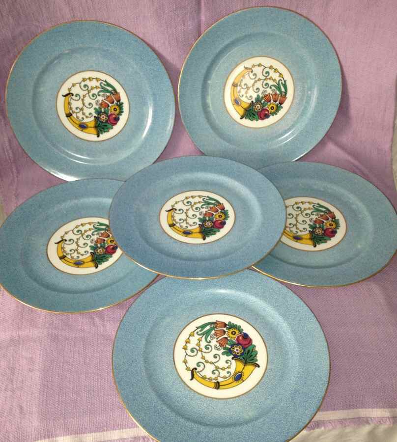 AHR1013 Dinner Plate by Charles Ahrenfeldt-1