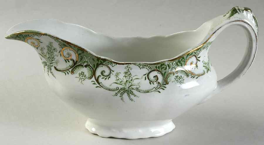 Alma Gravy Boat by Henry Alcock-1