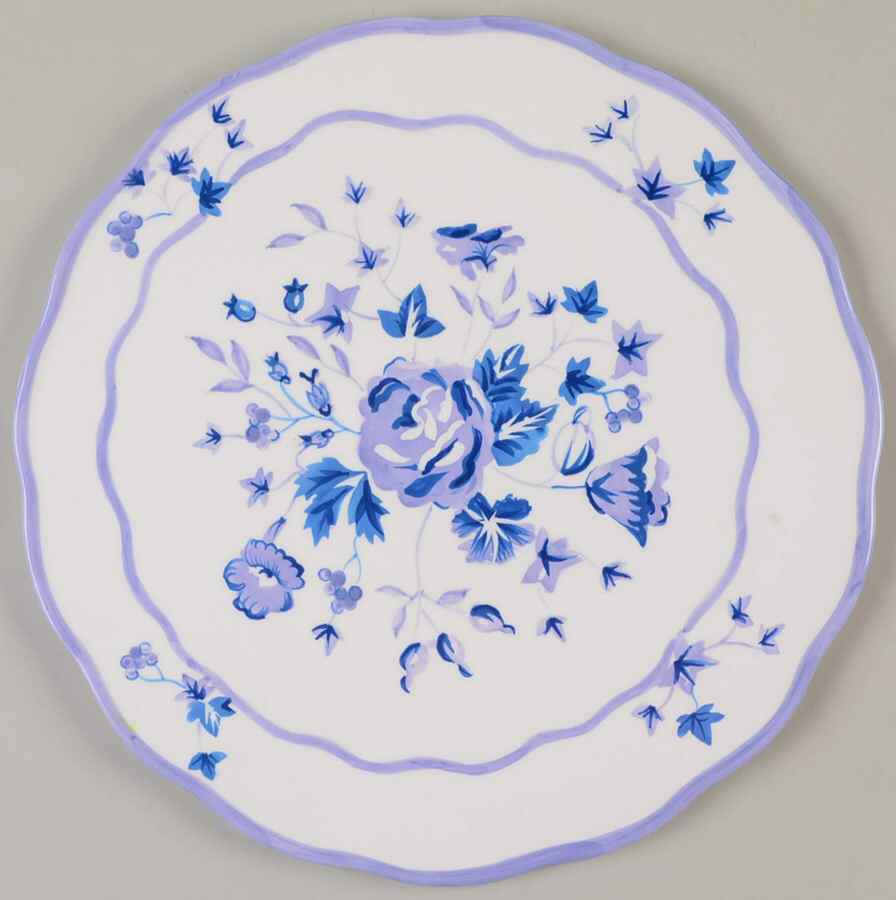 Sophia (Lavender) Cake Plate by Laura Ashley-1