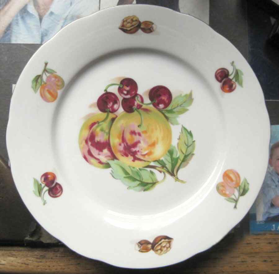 ALT704 Salad Plate by Altrohlau-1