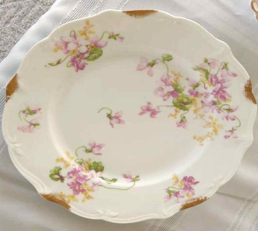 Louisiane Dinner Plate by Charles Ahrenfeldt-1