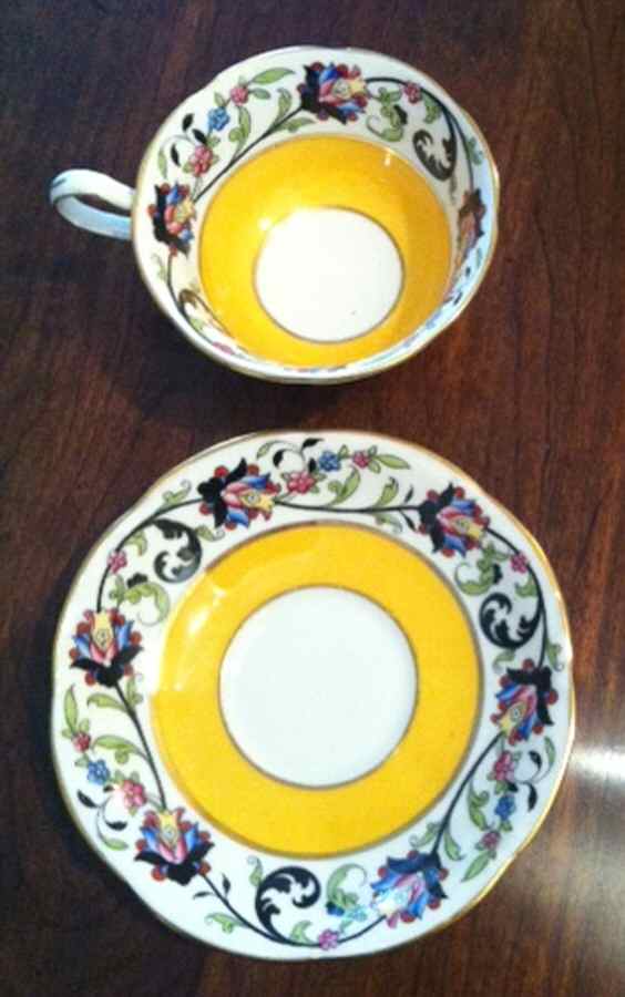 4524 Saucer by John  Aynsley & Sons-1