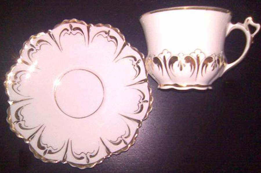 ALT706 Footed Cup & Saucer Set by Altrohlau-1