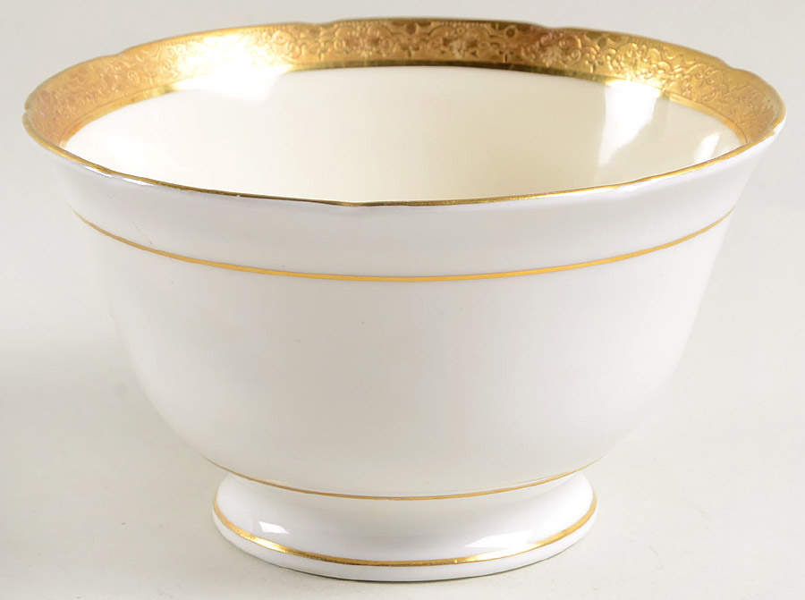 A16 Cranberry Bowl by Adderley-1