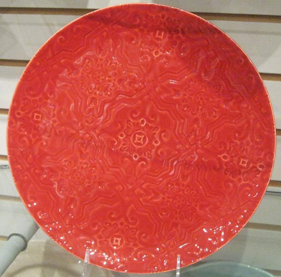 Labirinto Red Dinner Plate by American Atelier-1