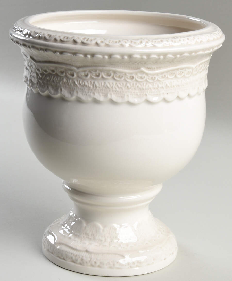 Finezza Cream Small Cachepot by Arte Italica-1