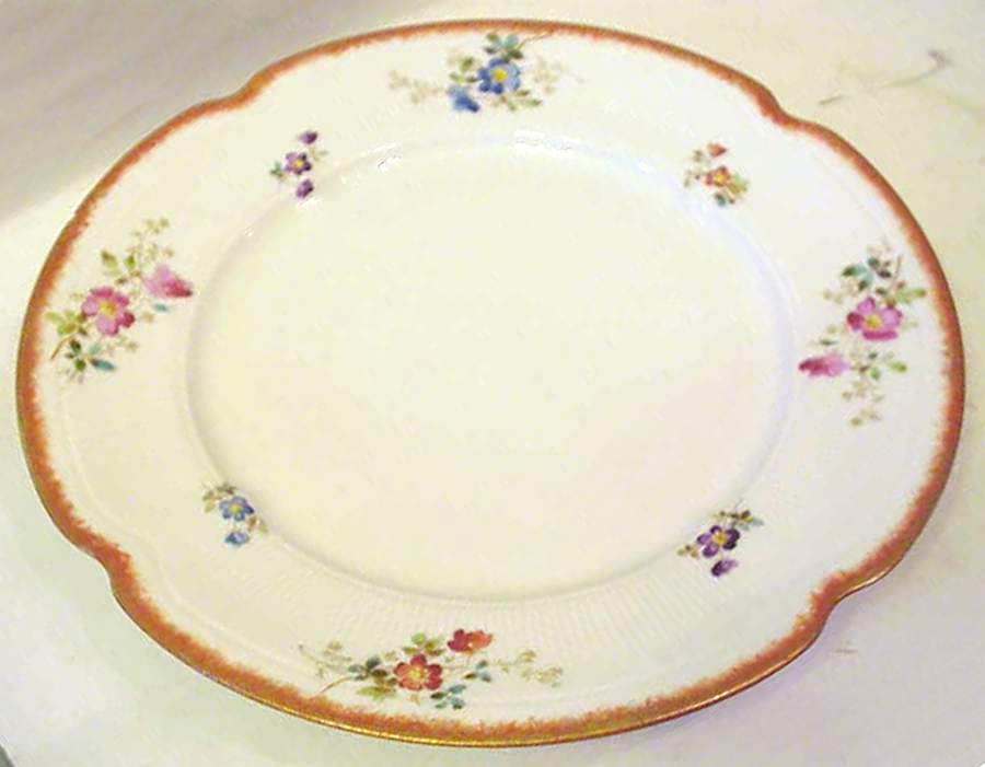 AHR1035 Dinner Plate by Charles Ahrenfeldt-1