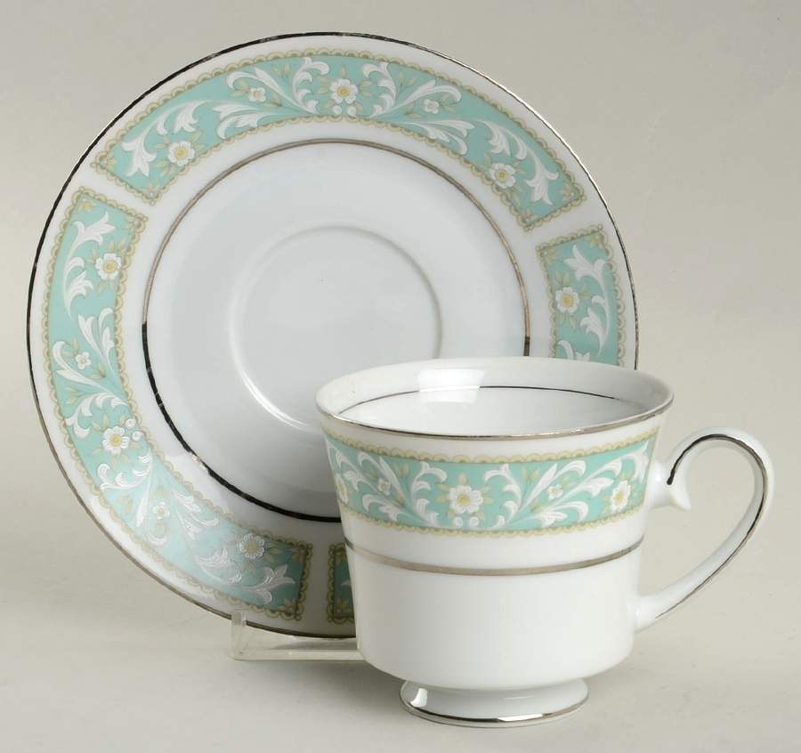 Excelsior Footed Cup & Saucer Set by Arlen-1