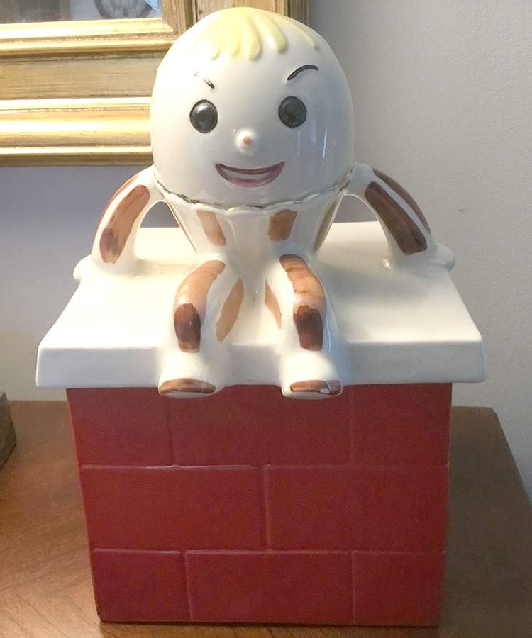Cookie Jars Figural Cookie Jar & Lid by Abingdon (USA)-1