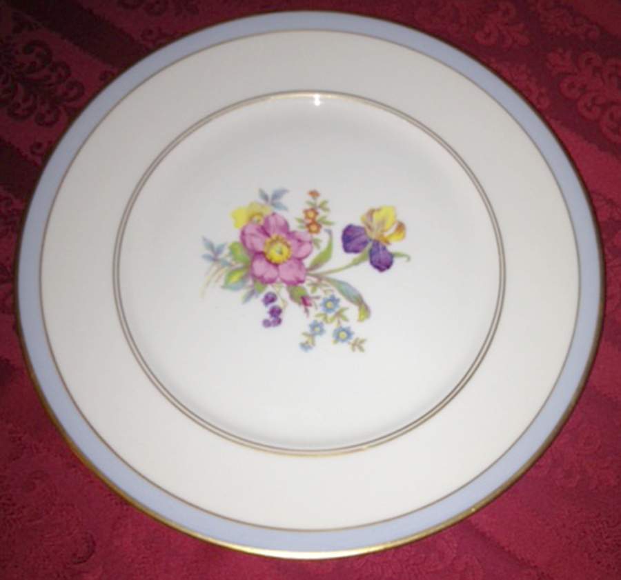 AHR1039 Dinner Plate by Charles Ahrenfeldt-1