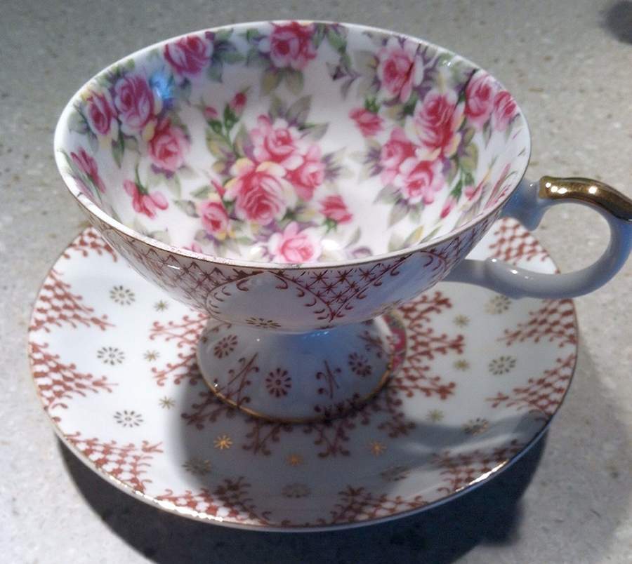 Royal Paisley Red Footed Cup & Saucer Set by Arnart-1