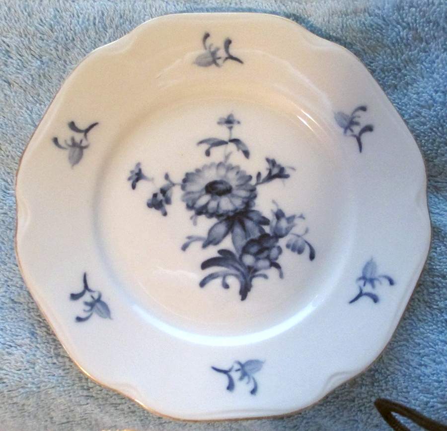 ARA168 Bread & Butter Plate by Arabia of Finland-1