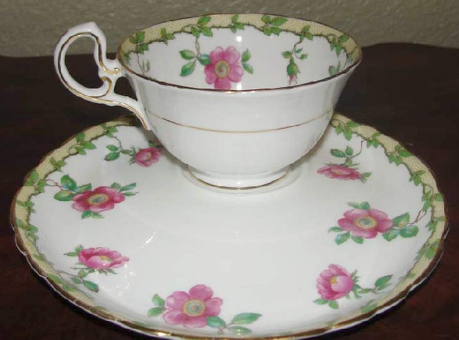 B413 Dessert Plate & Cup Set by John  Aynsley & Sons-1