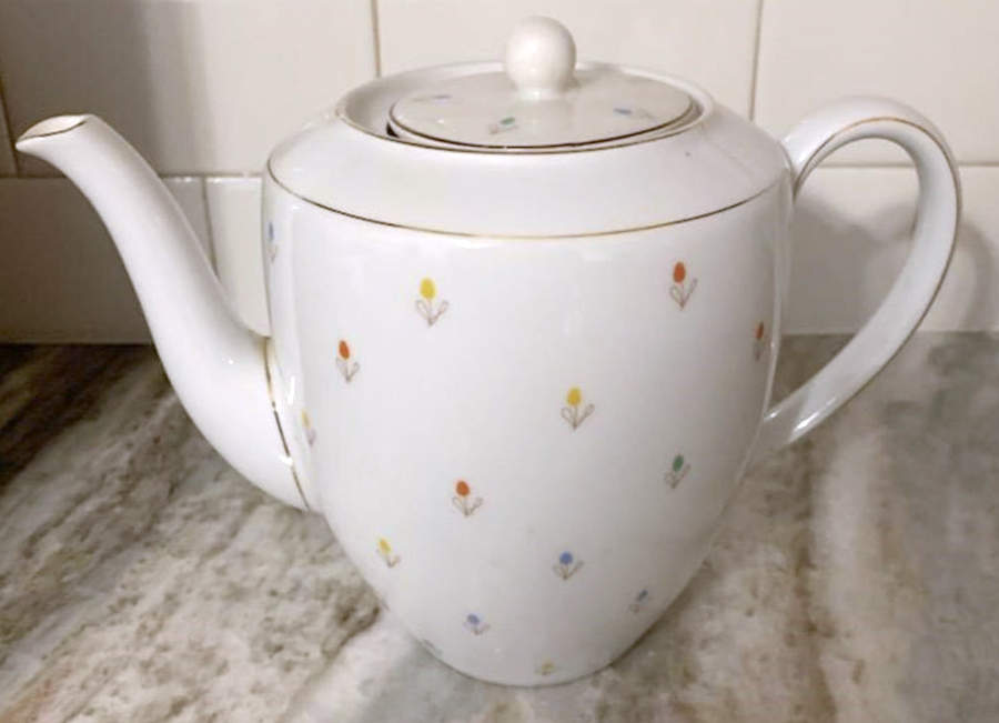 ARZ270 Teapot & Lid by Arzberg-1