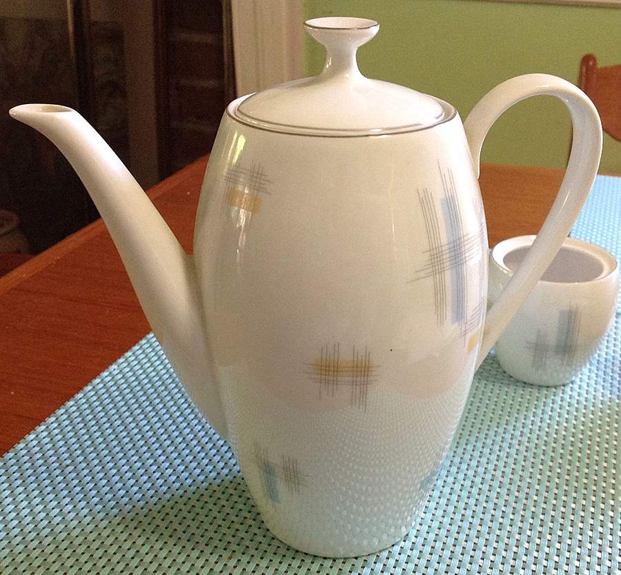 ARZ272 Coffee Pot & Lid by Arzberg-1