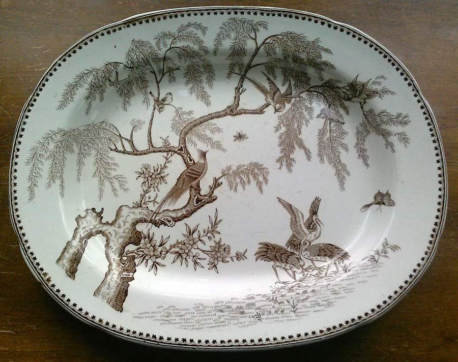 Koro Brown 15" Oval Serving Platter by Ashworth Bros-1