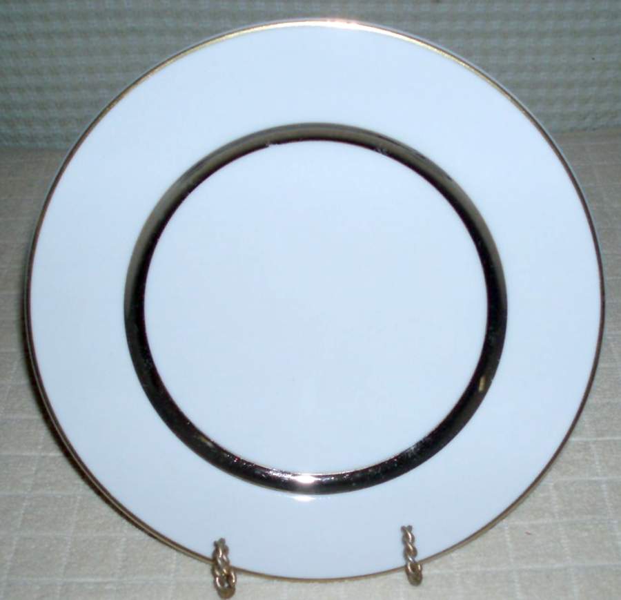 Andante Charcoal Salad Plate by Amcrest-1