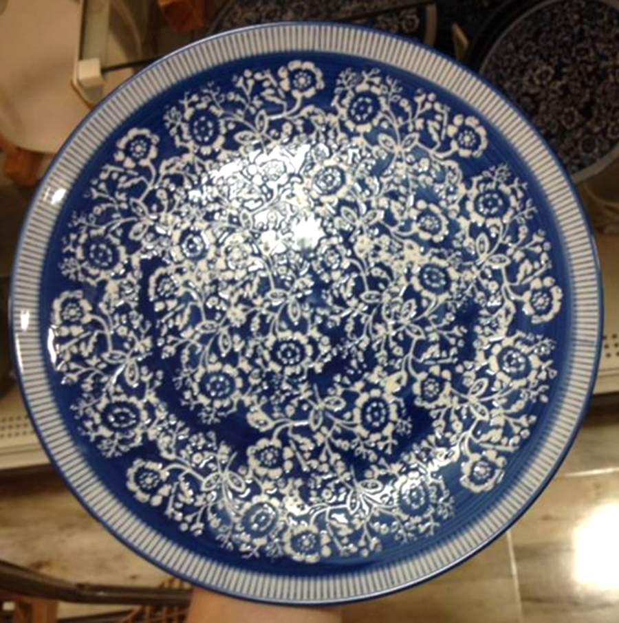 A2A6 Dinner Plate by Artistic Accents-1