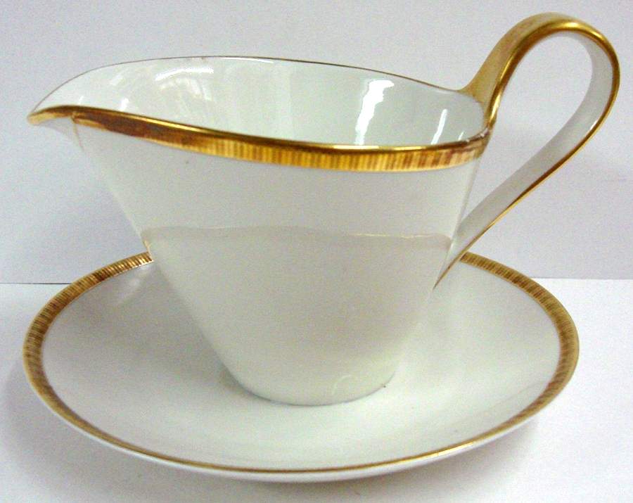 1435 Gravy Boat & Underplate by Alka-1
