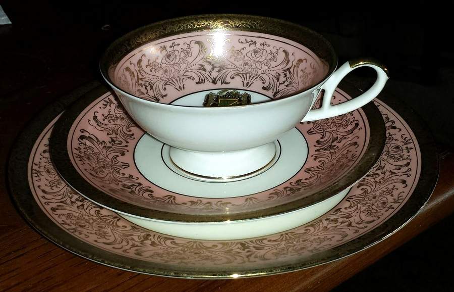 796 Pink Footed Cup & Saucer Set by Alka-1