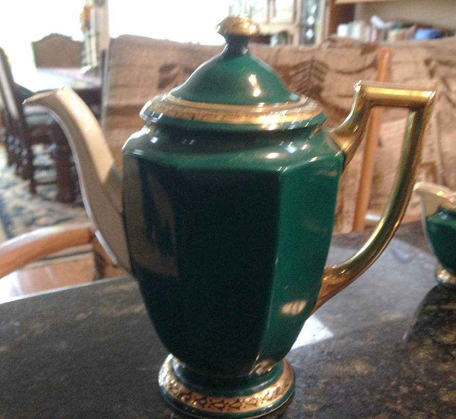 ALZ17 Coffee Pot & Lid by A Laufer (Czech)-1