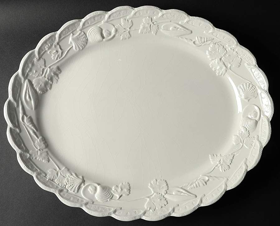 A1O2 20" Oval Serving Platter by Amora-1