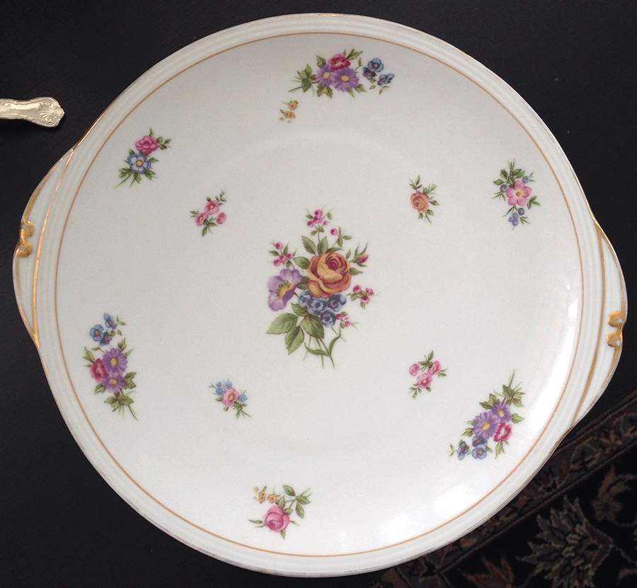 AHR1098 Handled Cake Plate by Charles Ahrenfeldt-1