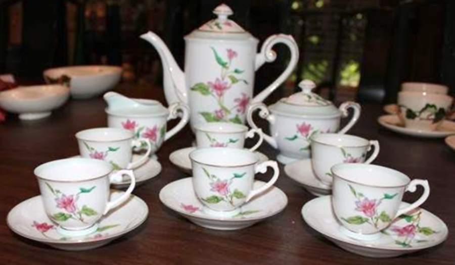 ALB27 Footed Cup & Saucer Set by Albion-Japan-1