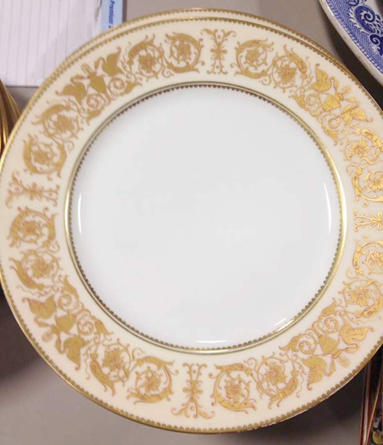 AHR1111 Dinner Plate by Charles Ahrenfeldt-1