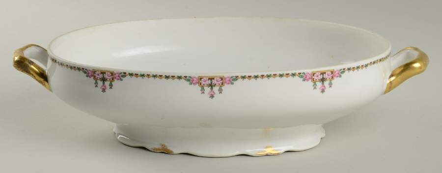 AHR1112 Oval Vegetable No Lid by Charles Ahrenfeldt-1
