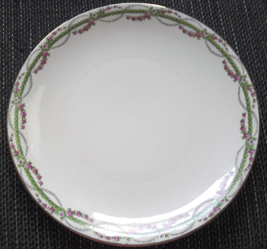 A942 Dinner Plate by John  Aynsley & Sons-1