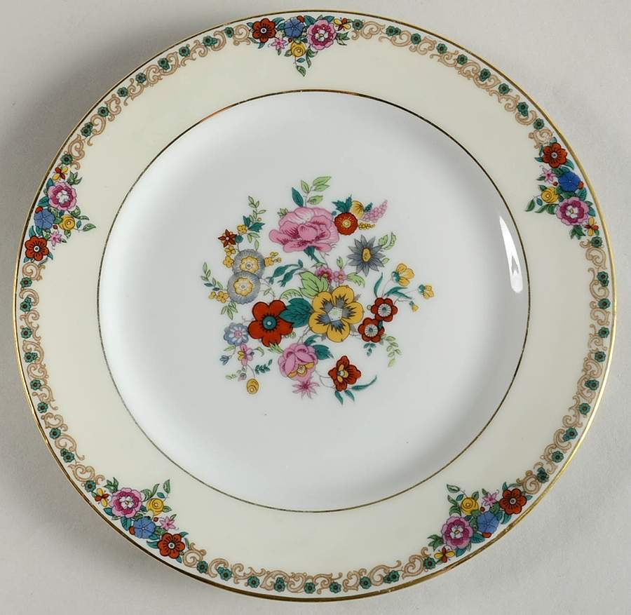 AHR1118 Salad Plate by Charles Ahrenfeldt-1