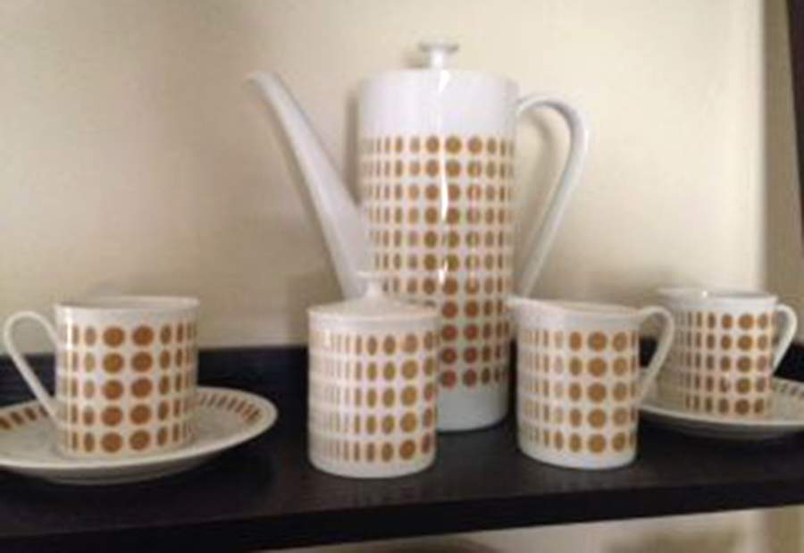 ARZ281 Sugar Bowl & Lid by Arzberg-1