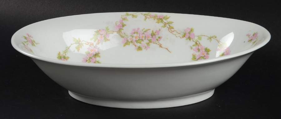 ALT878 9" Oval Vegetable Bowl by Altrohlau-1