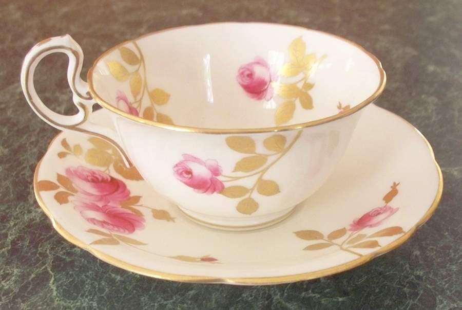 AYN295 Footed Cup & Saucer Set by John  Aynsley & Sons-1