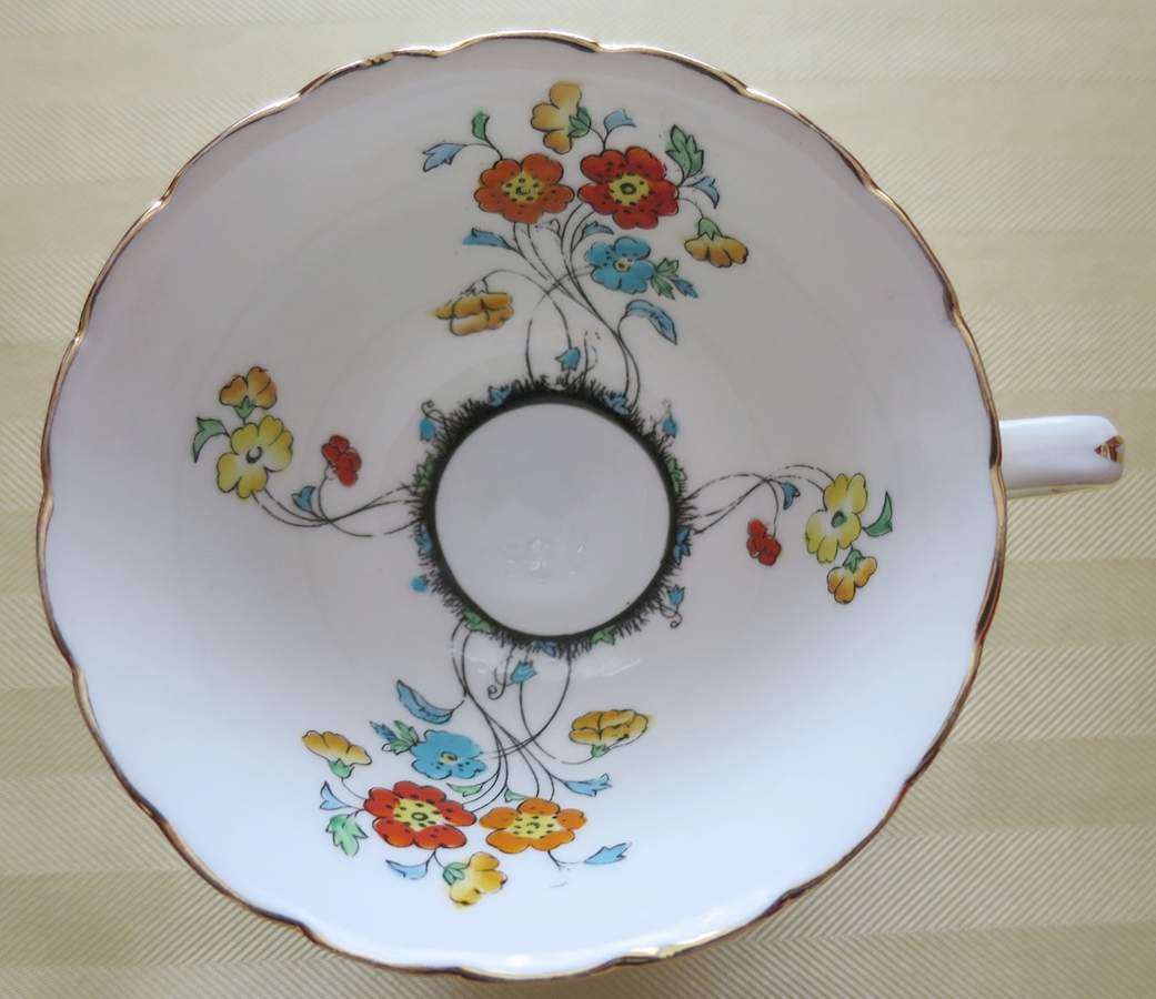 9025 Footed Cup by Atlas (England)-1
