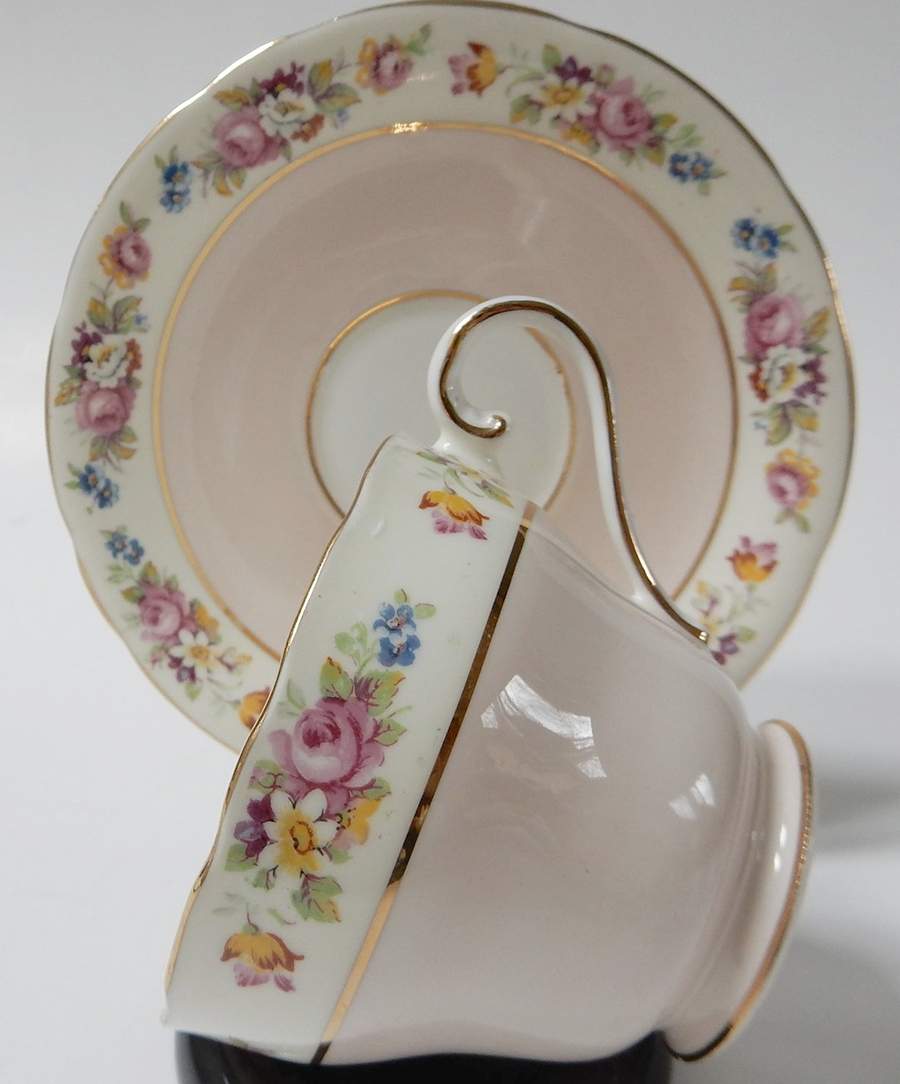 C761 Footed Cup & Saucer Set by John  Aynsley & Sons-1