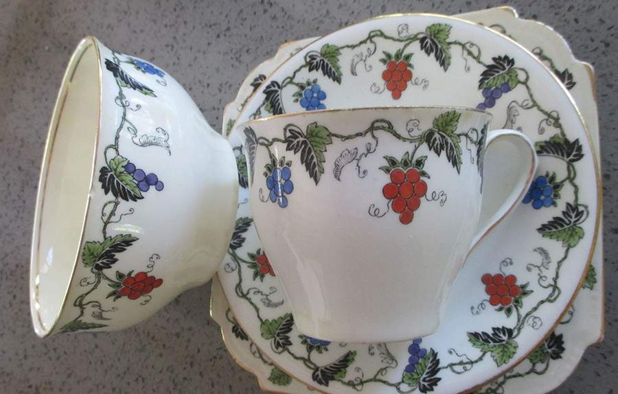 A4048 Flat Cup by John  Aynsley & Sons-1