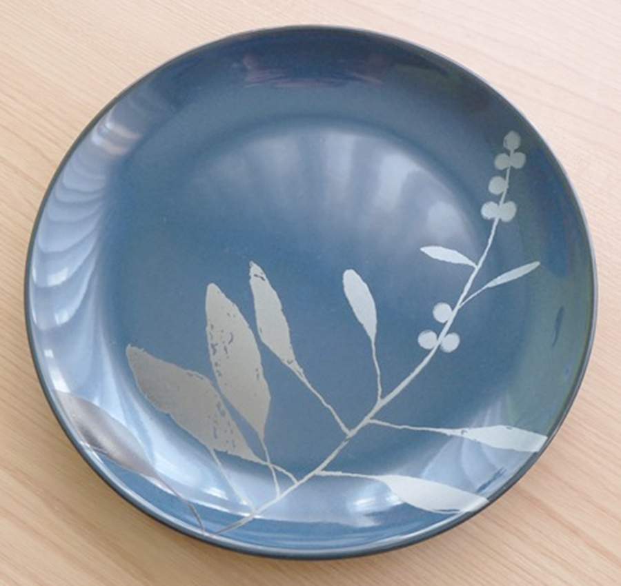 Oriental Berries Dinner Plate by 222 Fifth (PTS)-1