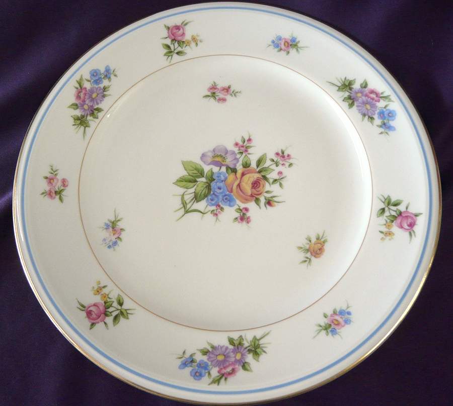 AHR1153 Dinner Plate by Charles Ahrenfeldt-1