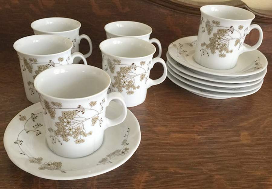ARZ289 Flat Cup & Saucer Set by Arzberg-1