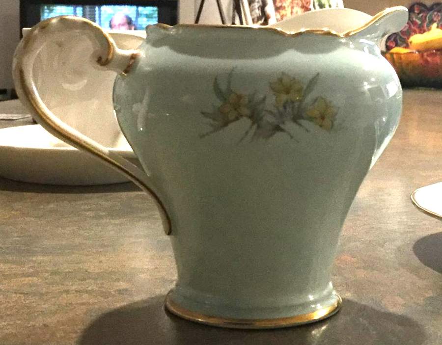 C935-1 Creamer by John  Aynsley & Sons-1