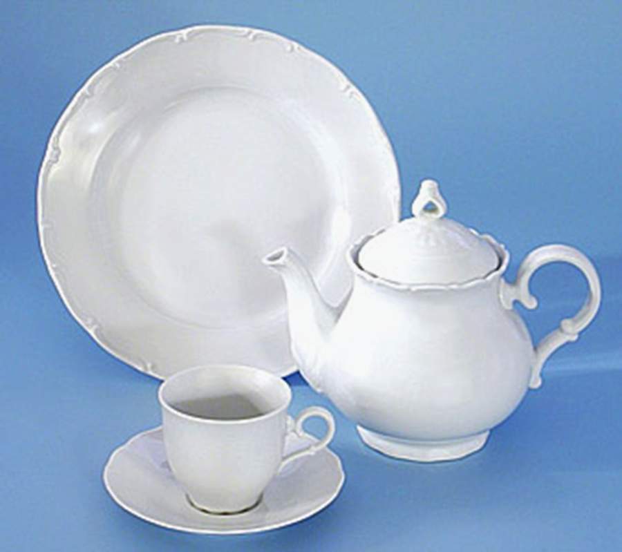 Ofelia Flat Cup & Saucer Set by Altrohlau-1