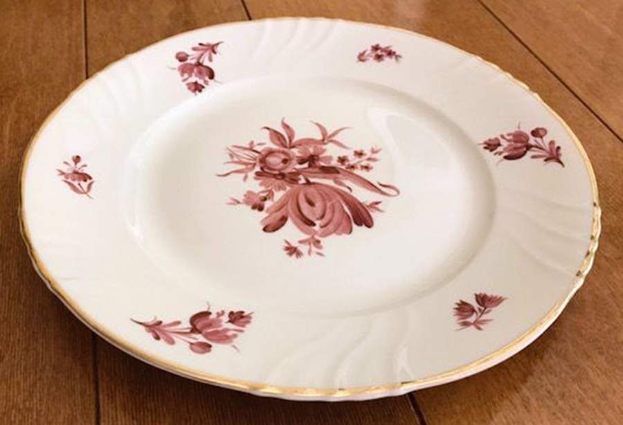 ARA178 Dinner Plate by Arabia of Finland-1