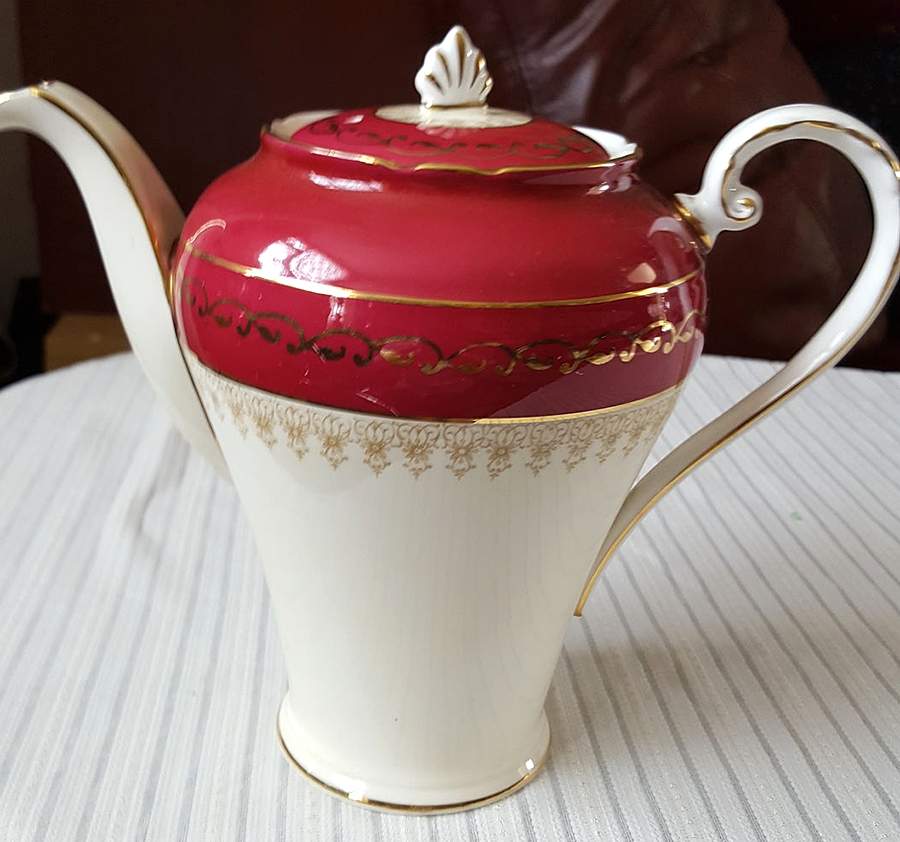 5114 Coffee Pot & Lid by John  Aynsley & Sons-1
